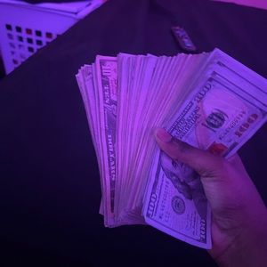 Meet your Posher, Ashlee